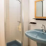 Grande Maison De Famille à 100m Du Villa *